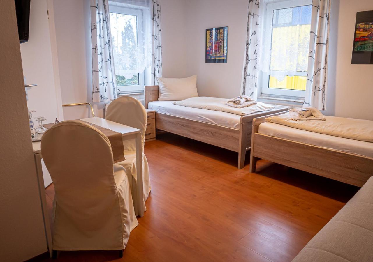 Hotel Bouzid - Laatzen Екстериор снимка