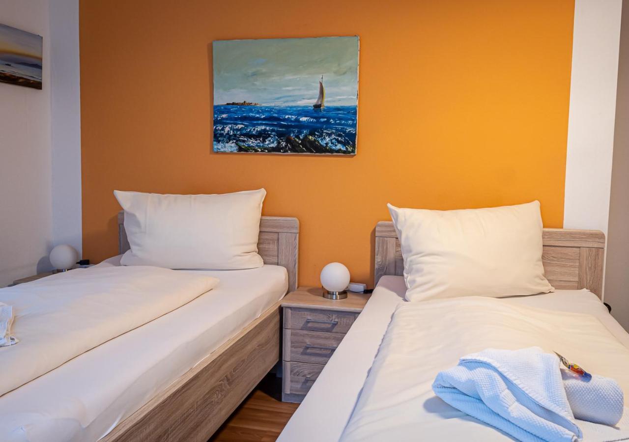 Hotel Bouzid - Laatzen Екстериор снимка